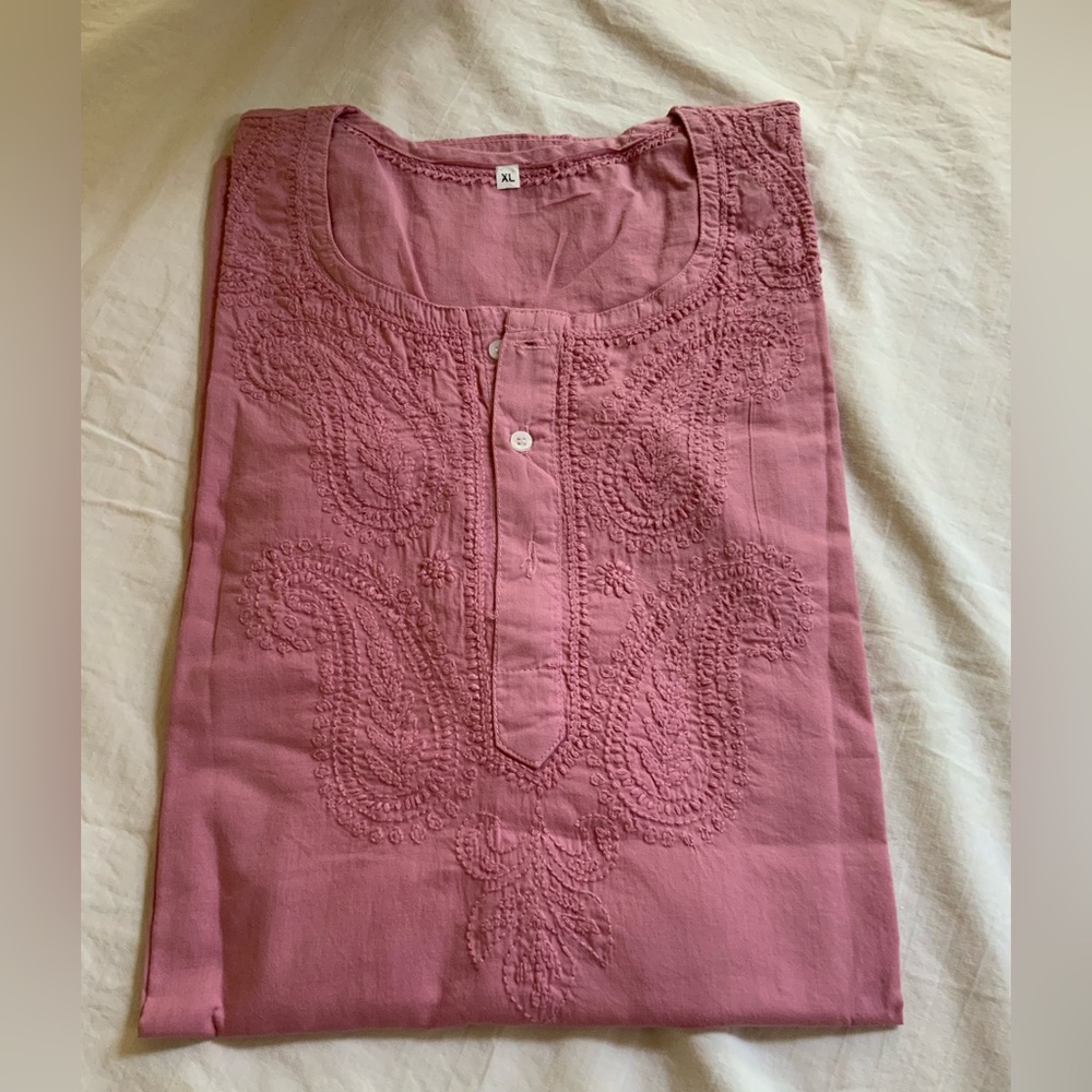 Tunic Woman’s Long Sleeve Hand Embroidered 100%Cotton Paisley Design Purple Pink
